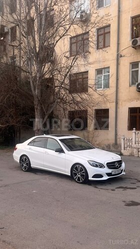 Mercedes E 250-4