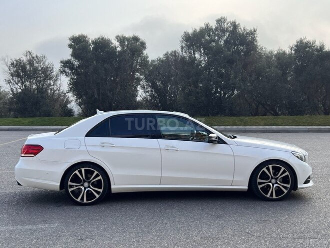 Mercedes E 250-9