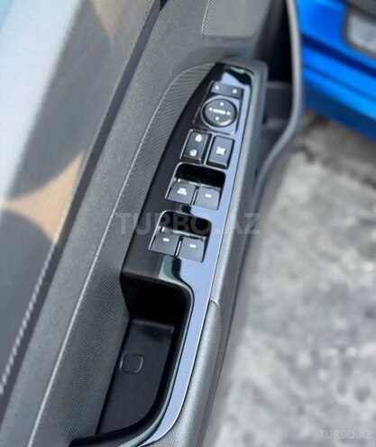 Hyundai Elantra-9