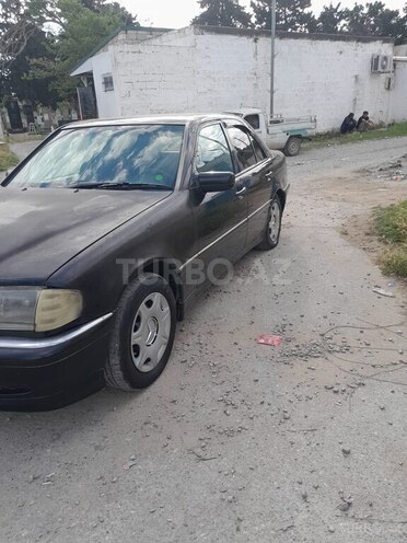Mercedes C 280-3