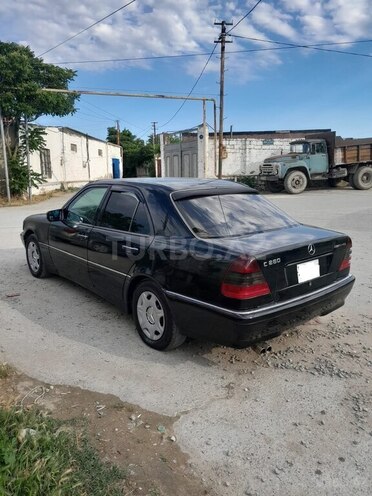 Mercedes C 280-4