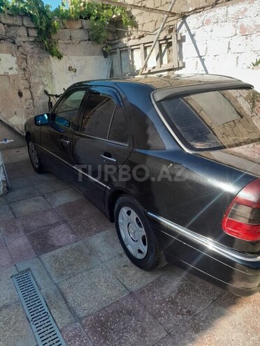 Mercedes C 280-8