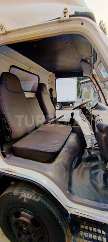 Isuzu NPR 66 L-8