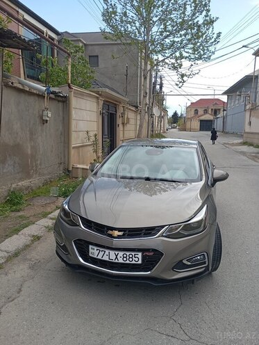 Chevrolet Cruze-1