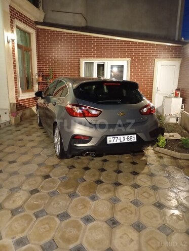 Chevrolet Cruze-8