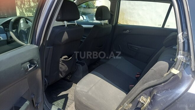 Opel Astra-8