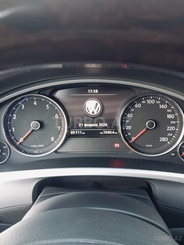 Volkswagen Touareg-7
