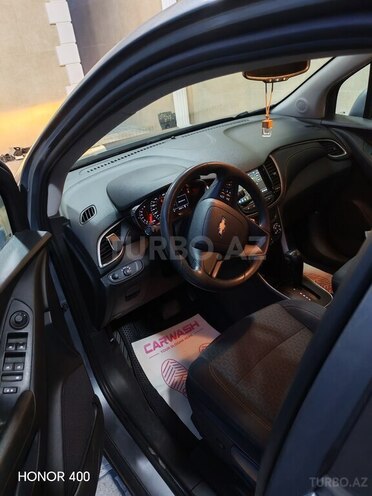 Chevrolet Trax-14