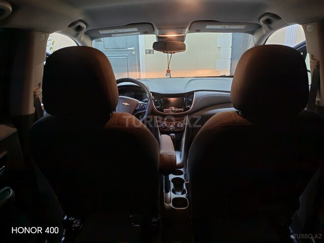 Chevrolet Trax-13