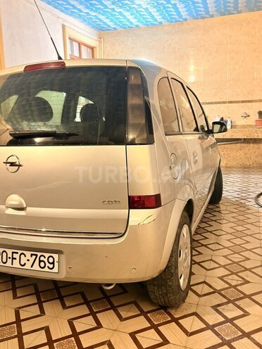 Opel Meriva-4