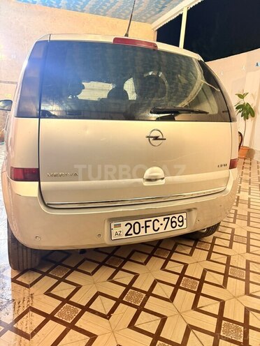 Opel Meriva-3