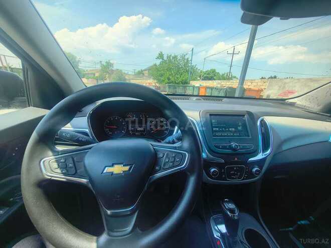 Chevrolet Equinox-8