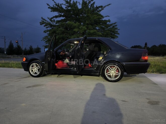 Mercedes C 230-16