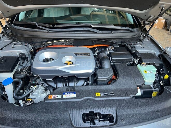 Hyundai Sonata-9