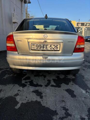 Opel Astra-3