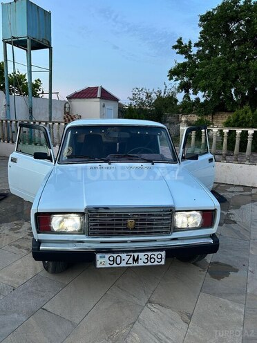 LADA (VAZ) 2107-4