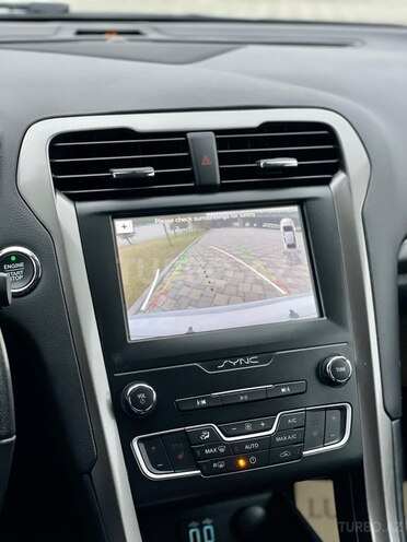 Ford Fusion (North America)-18