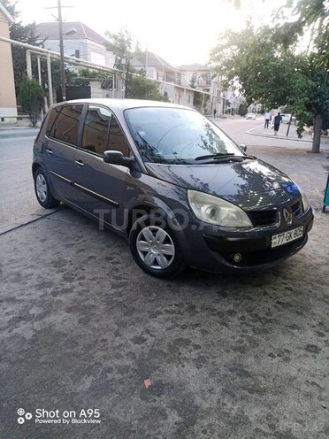 Renault Megane Scenic-2
