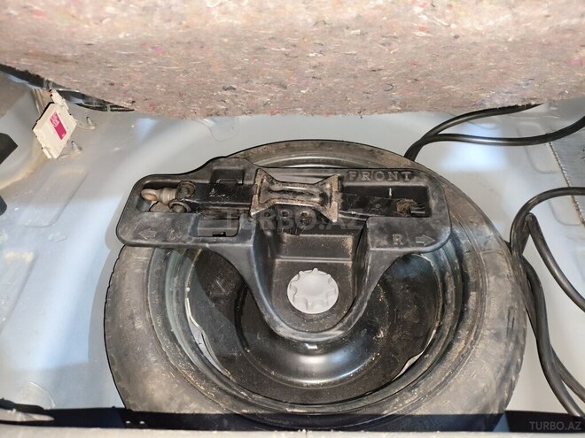 Toyota Prius-10
