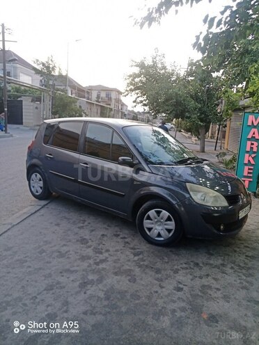 Renault Megane Scenic-3