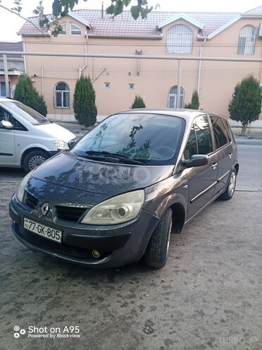 Renault Megane Scenic-1