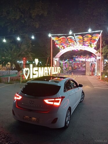 Hyundai i30-4