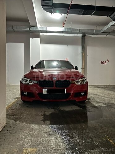 BMW 330-1