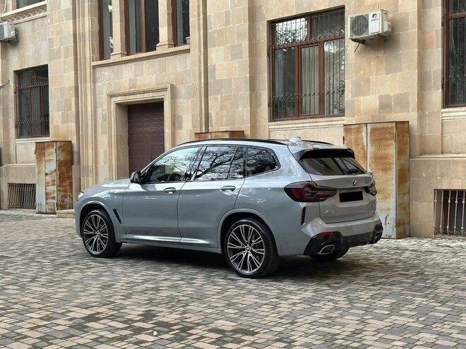 BMW X3-7