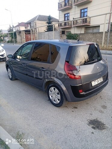 Renault Megane Scenic-7