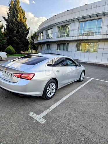 Chevrolet Malibu-7