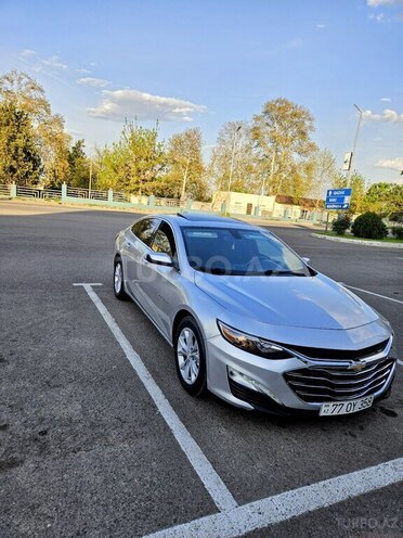 Chevrolet Malibu-5