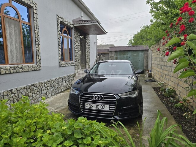 Audi A6-2