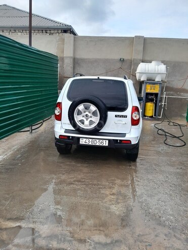 Chevrolet Niva-2