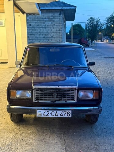 LADA (VAZ) 2107-2