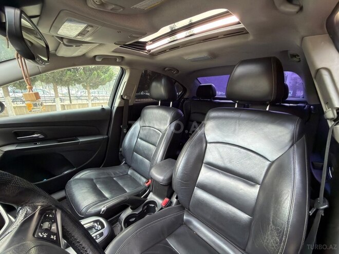 Chevrolet Cruze-8