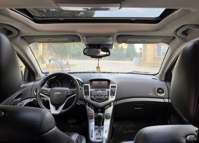 Chevrolet Cruze-4