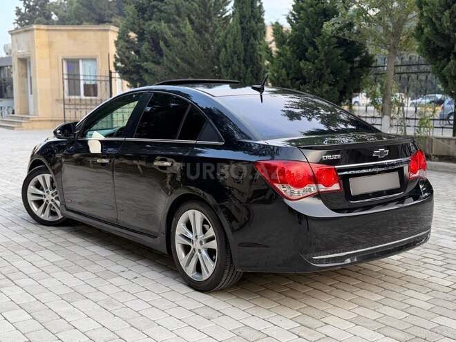 Chevrolet Cruze-6