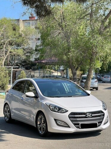 Hyundai i30-3