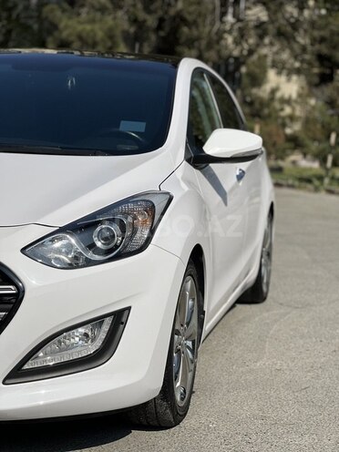 Hyundai i30-8