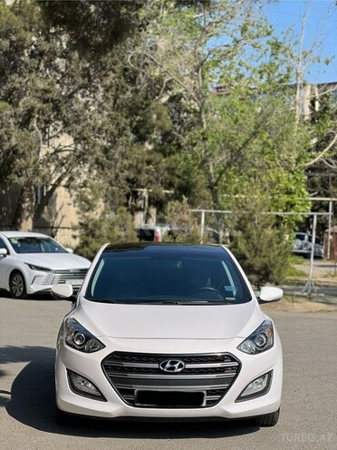 Hyundai i30-1