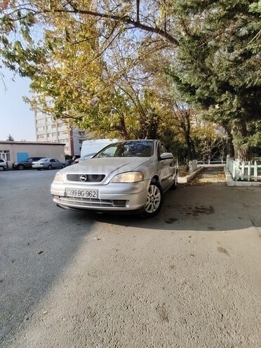 Opel Astra-1