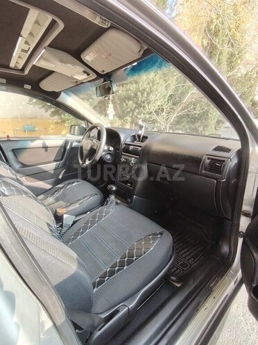 Opel Astra-15