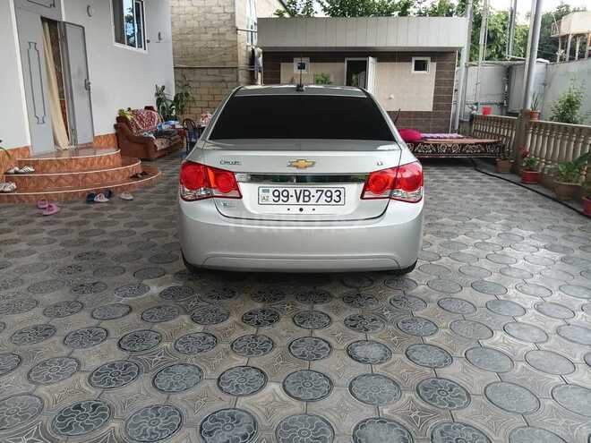 Chevrolet Cruze-7
