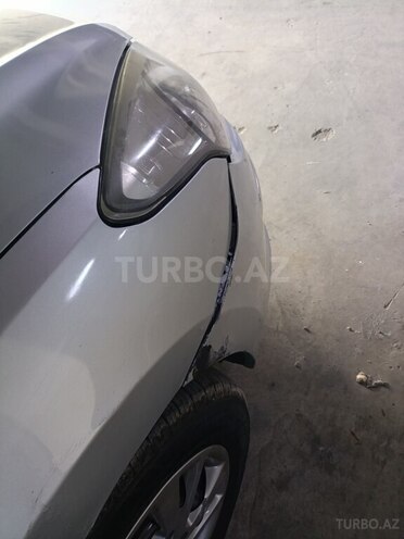 Hyundai i30-2