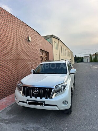 Toyota Land Cruiser Prado-2