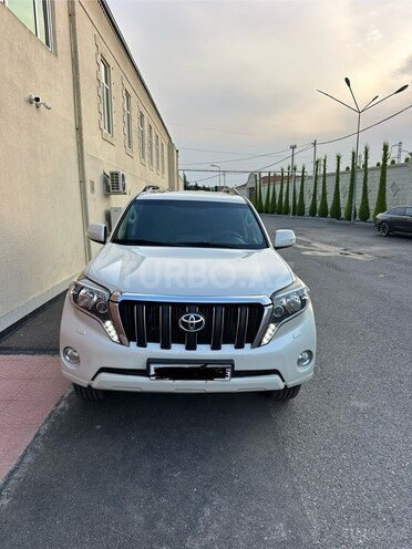 Toyota Land Cruiser Prado-1