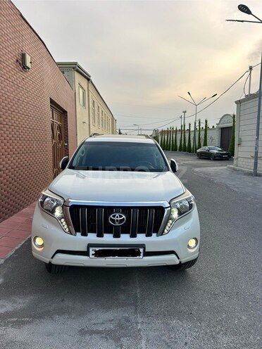 Toyota Land Cruiser Prado-9