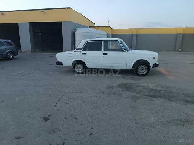 LADA (VAZ) 2107-5