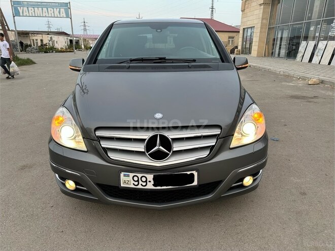 Mercedes B 170-1
