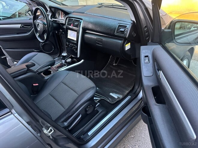 Mercedes B 170-19